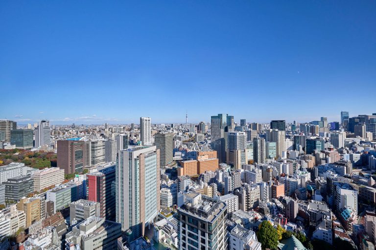 プラウドタワー千代田富士見　37階部、東京スカイツリーが望める開放感あふれる眺望