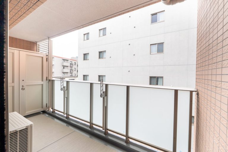 バルコニー（リビング側）