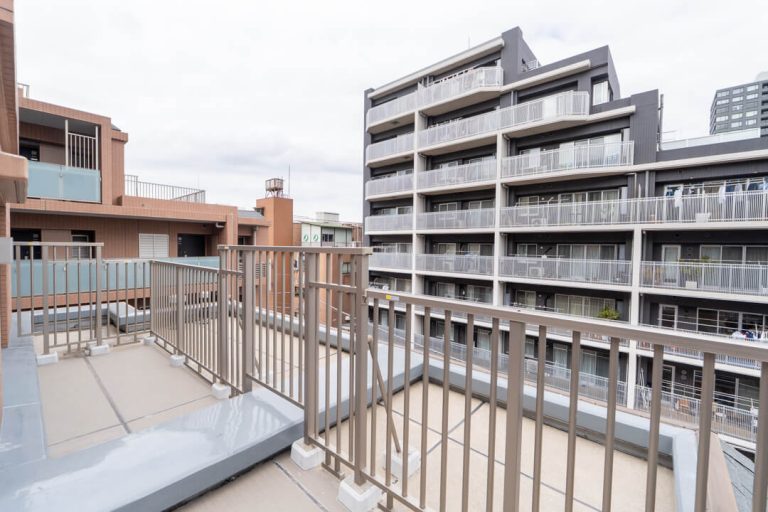 ルーフバルコニー