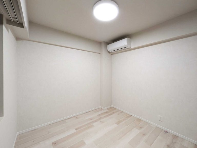 洋室（約5.0帖）※廊下側