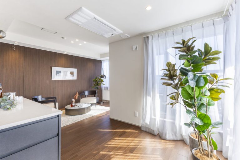 リビングダイニング