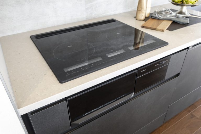 キッチン IHクッキングヒーター