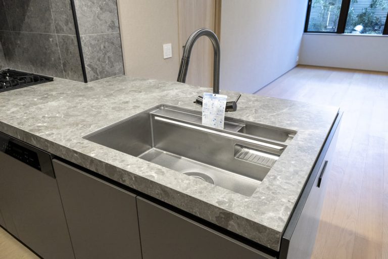 キッチン シンク