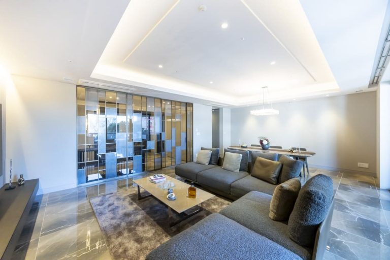 リビングダイニング