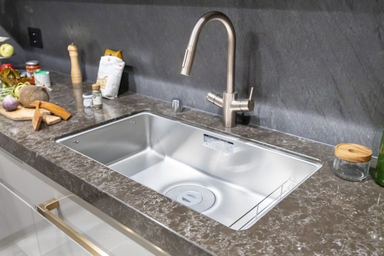 キッチン シンク