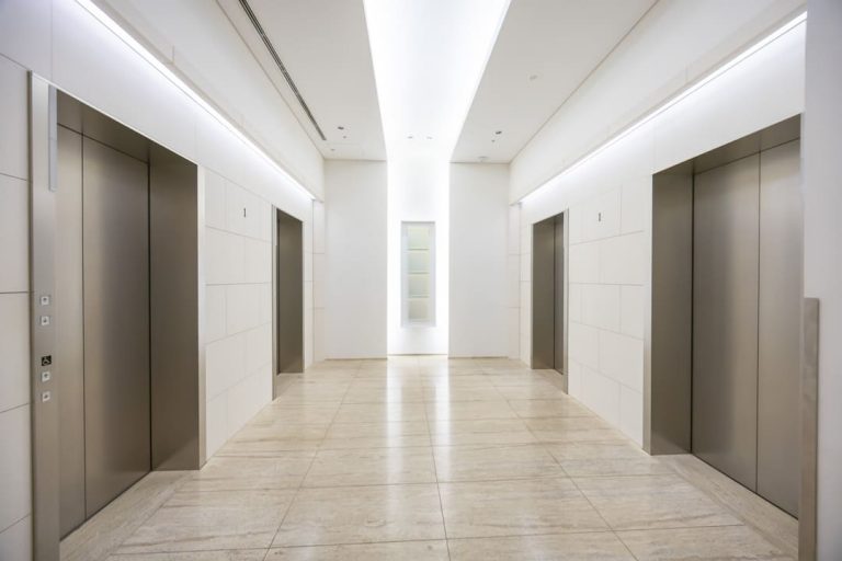 エレベーターホール