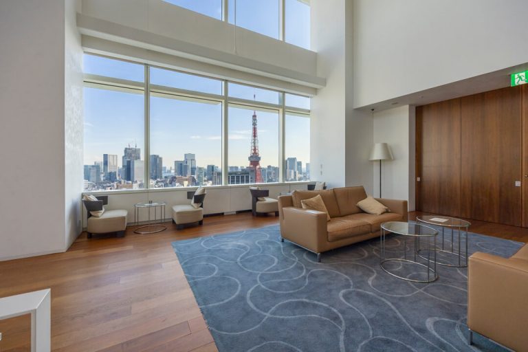 ビューラウンジ