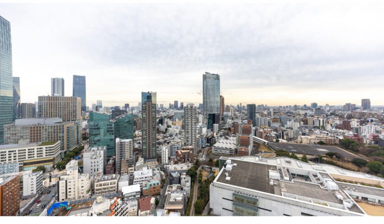 パークコート乃木坂ザタワーのバルコニー