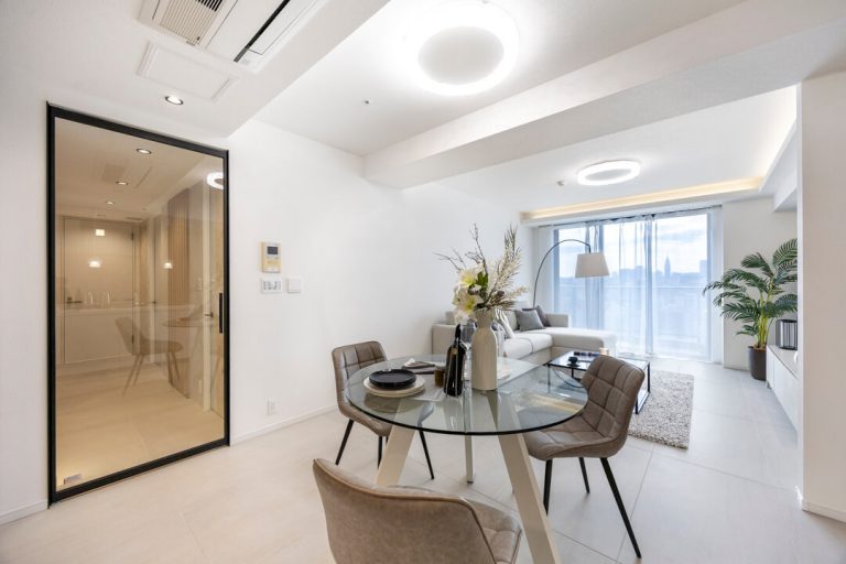 リビングダイニング