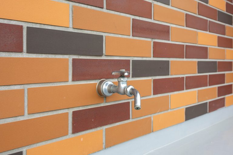 ルーフバルコニー 蛇口付き