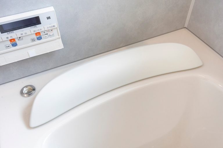 浴室 ヘッドレスト