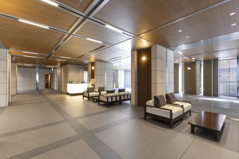 エントランスホール