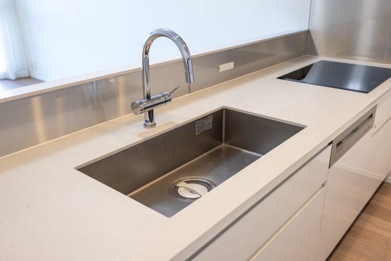 キッチン シンク