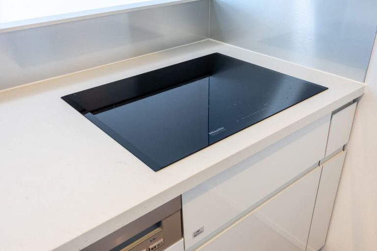 キッチン IHクッキングヒーター