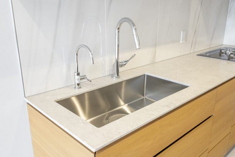 キッチン シンク