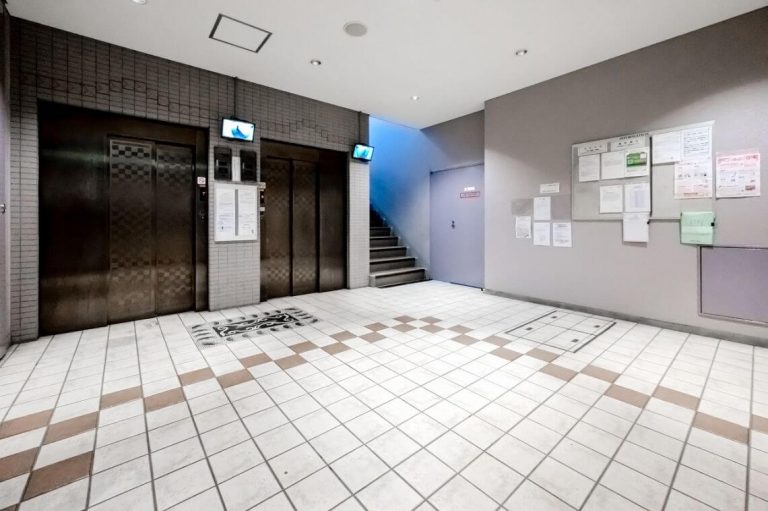 エレベーターホール