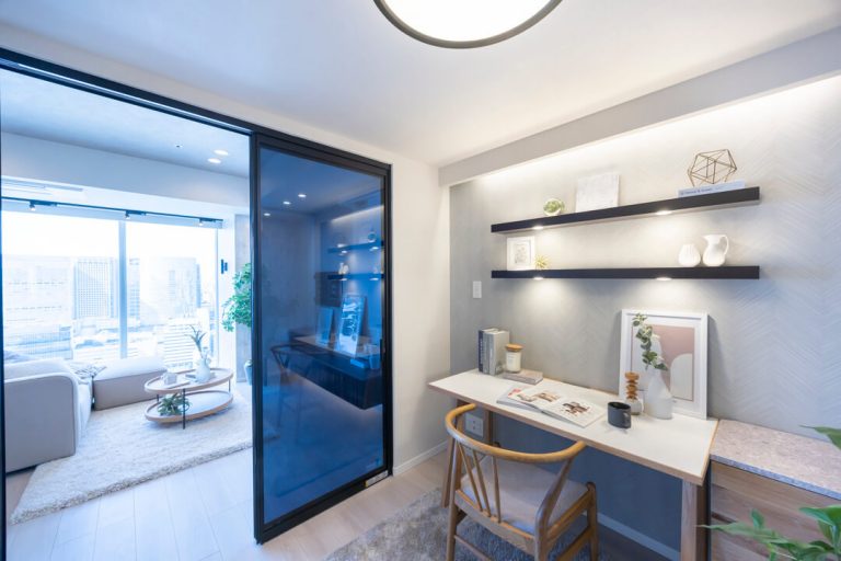 サービスルーム