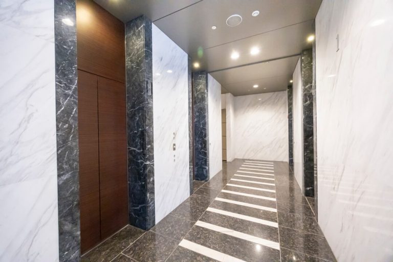 エレベーターホール