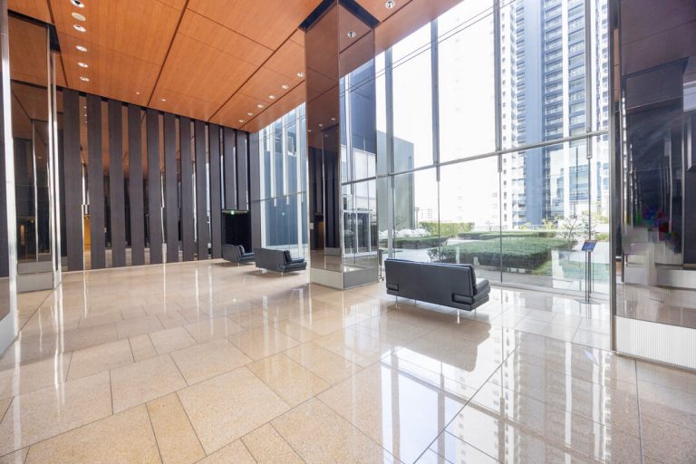 エントランスホール