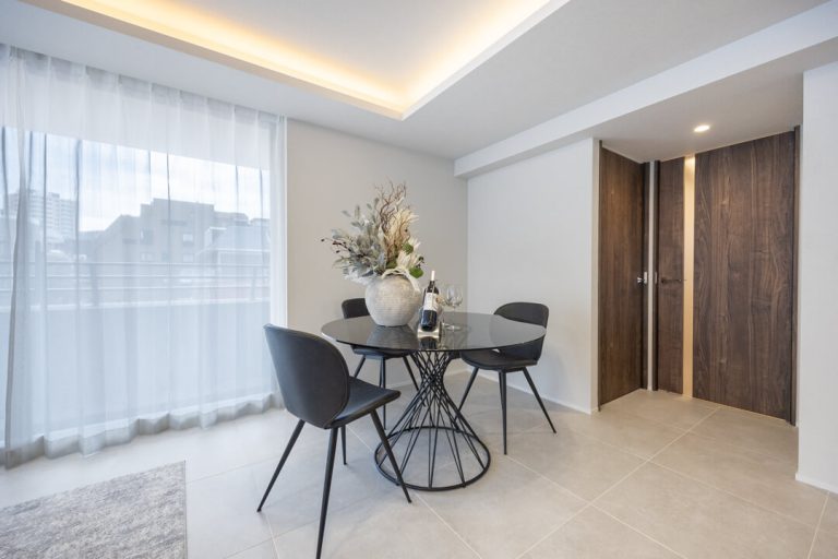 リビングダイニング