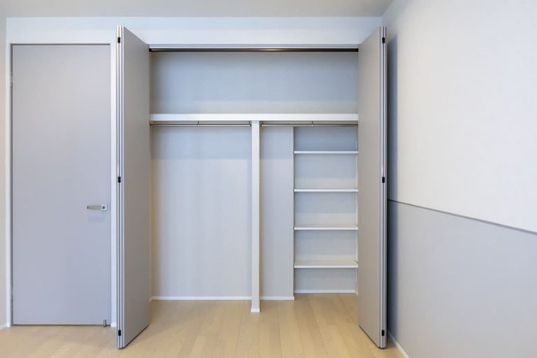 洋室1 クローゼット