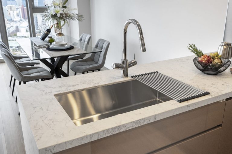 キッチン シンク