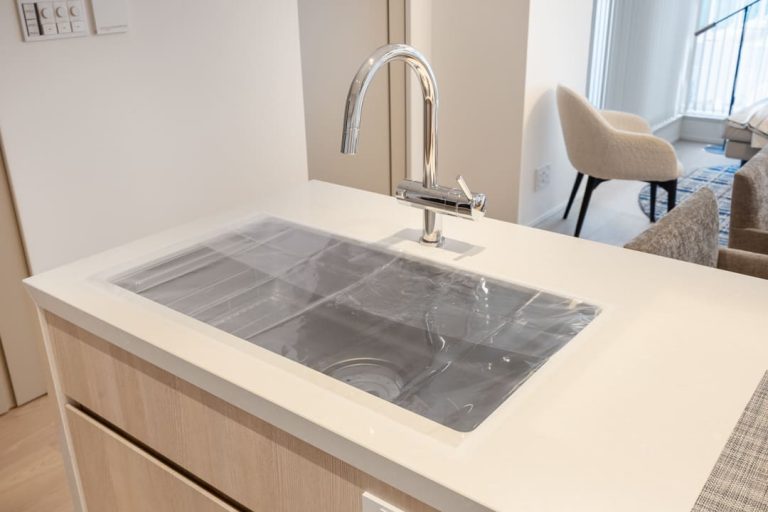 キッチン シンク