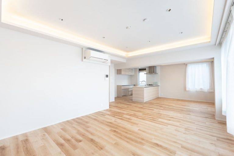 リビングダイニング