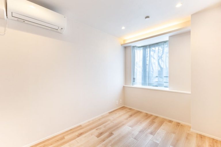 寝室1（約6.1帖）