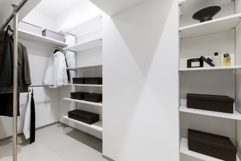 WIC（ウォークインクローゼット）