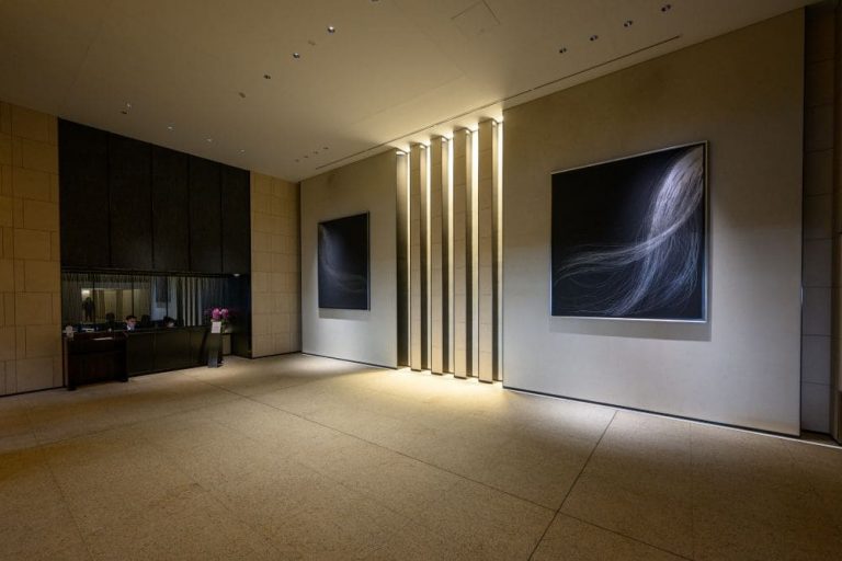 エントランスホール