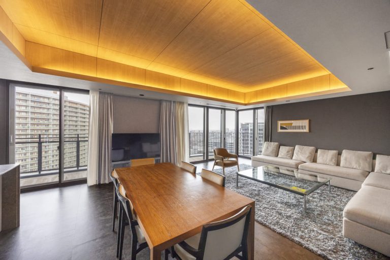 20Fスカイラウンジ