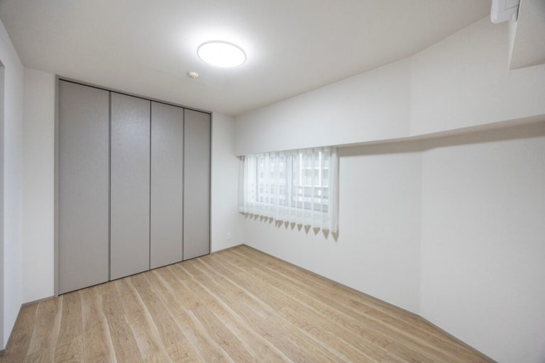 寝室（約7.0帖）