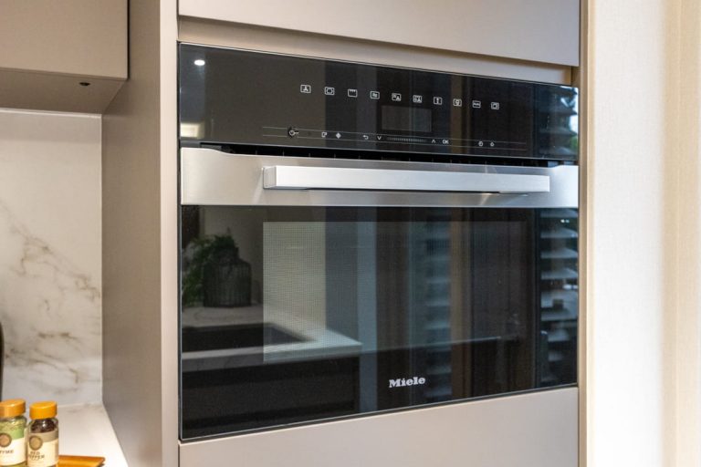 キッチン オーブン