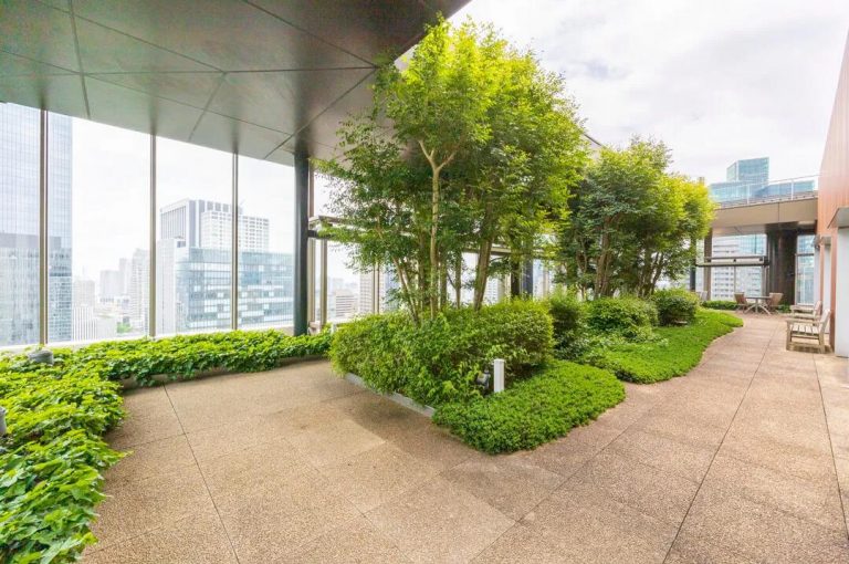 スカイラウンジ