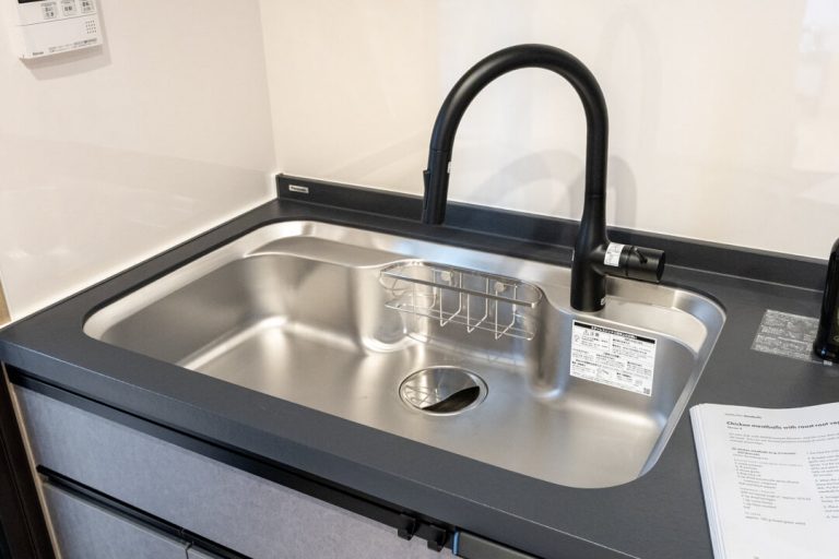 キッチン シンク