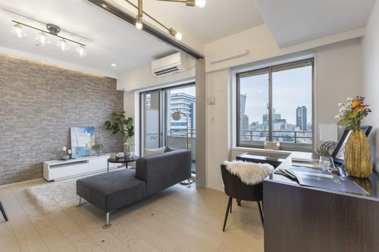 寝室2、リビングダイニング