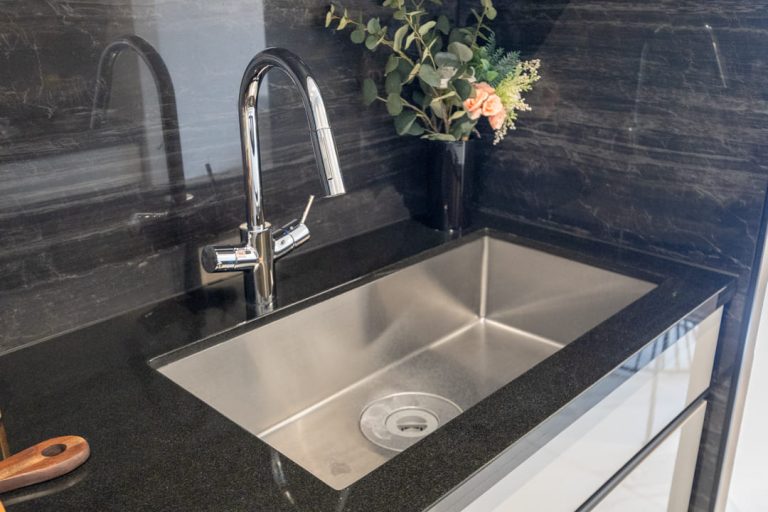 キッチン シンク