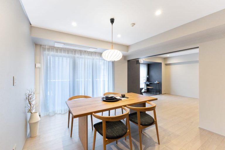 リビングダイニング、洋室1