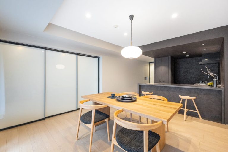 リビングダイニング