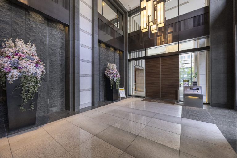 エントランスホール