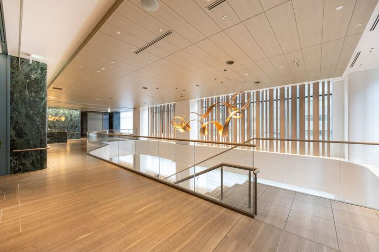 エントランスホール