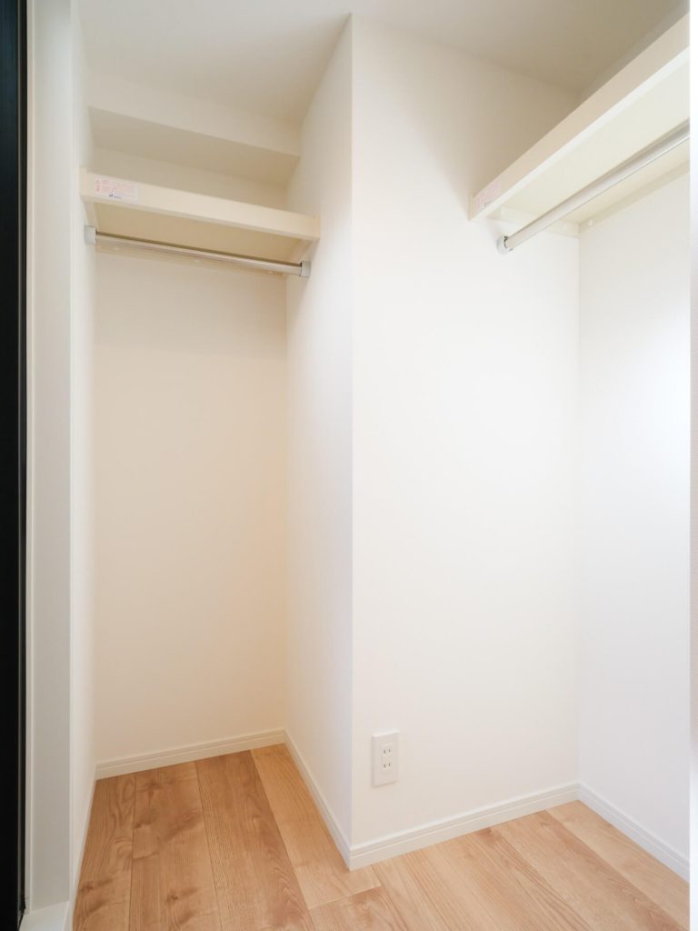 洋室2 WIC（ウォークインクローゼット）