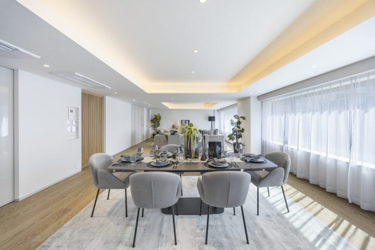 リビングダイニング