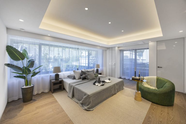 主寝室（約16.3帖）