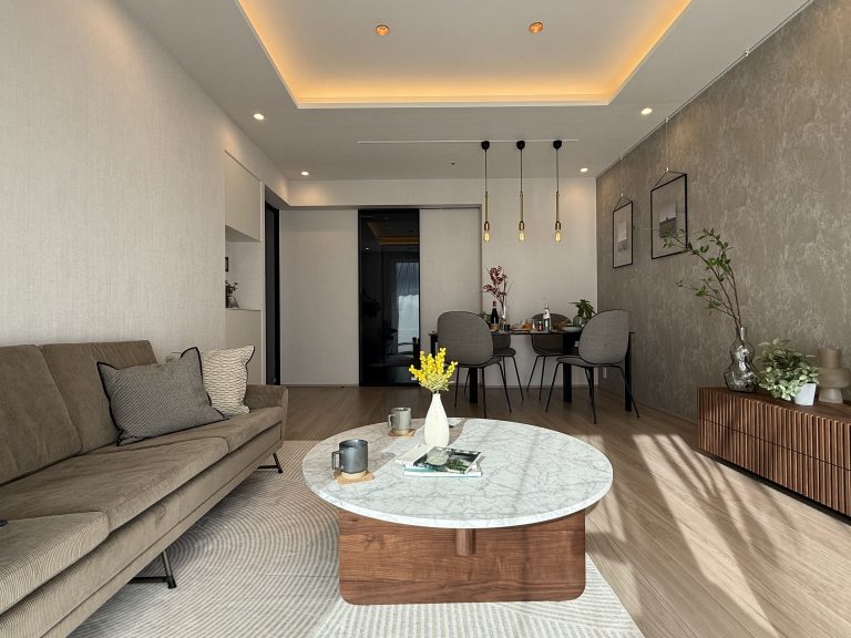 リビングダイニング