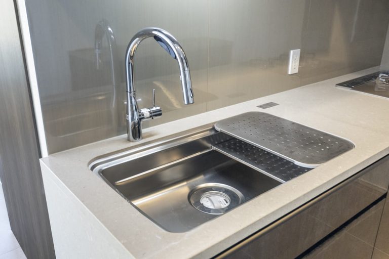 キッチン シンク