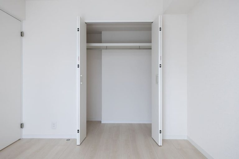 洋室1 クローゼット