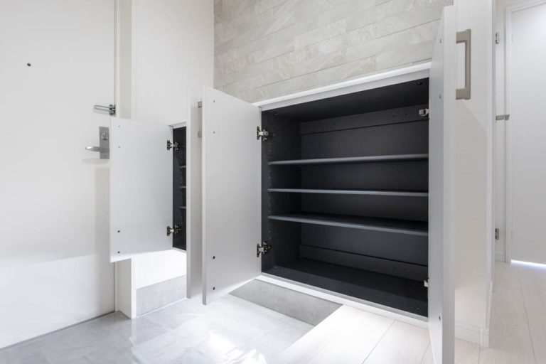 玄関 シューズボックス