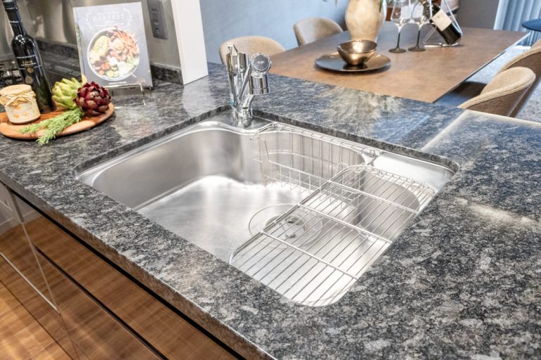 キッチン シンク